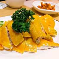 瑞記海南雞（永吉店）-橙黃海南雞秀色可餐，餐點樣樣好吃無雷！