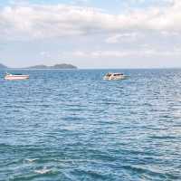 ชวนเธอไป ติด เกาะ🏝