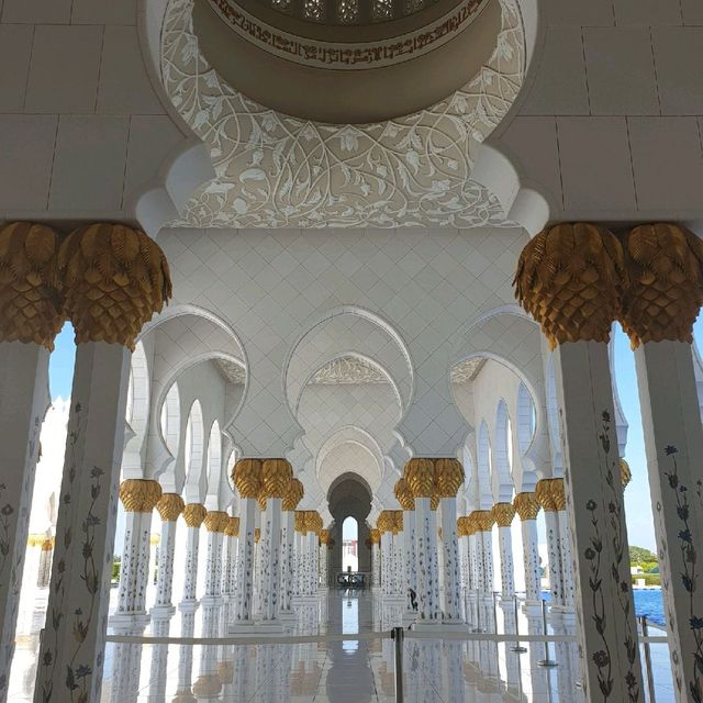 Sheikh Zayed Grand Mosque