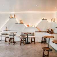 คาเฟ่โพรงกระต่าย เขาใหญ่ • Rabbit Cafe •