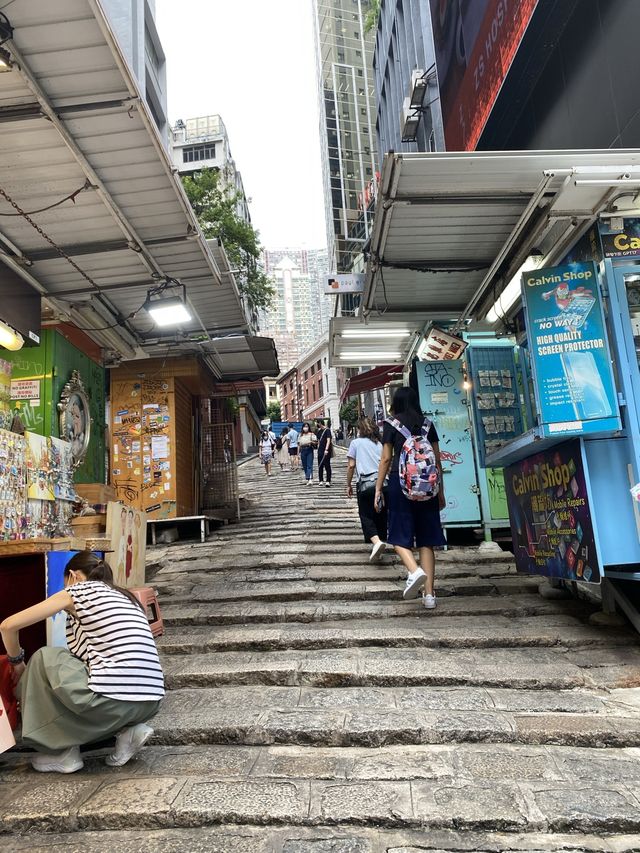 一級歷史古蹟的街道喺邊度？