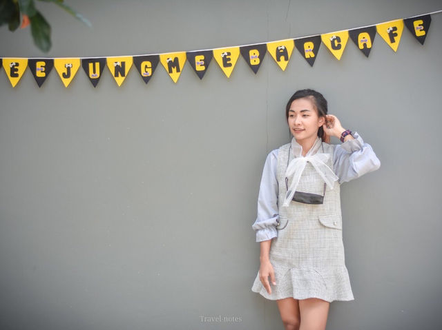 มาดามดีจัง มีบาร์ คาเฟ่ @วังจันทร์ ระยอง