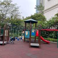 可玩食行街購物的櫻桃公園
