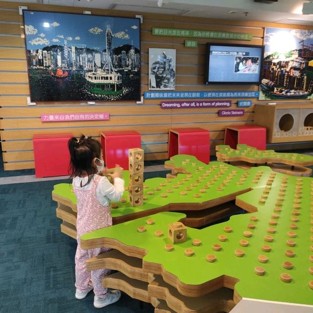 關於香港建設既展城館