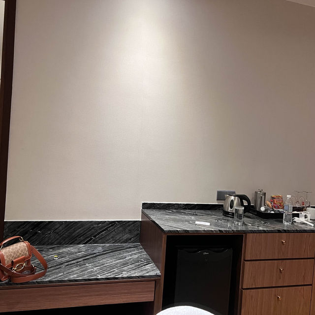 Atelier Suite 1 Room 