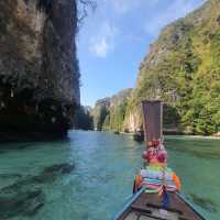 Turquoise lagoon, world's famous Maya Bay