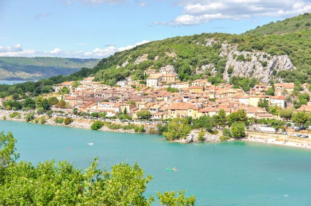 Three days and two nights, the stunning Verdon Gorge + Lake Sainte-Croix!