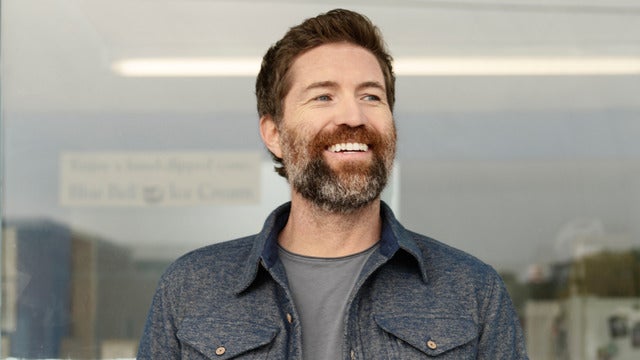 Josh Turner 2023 (Fayetteville) | Crown Theatre