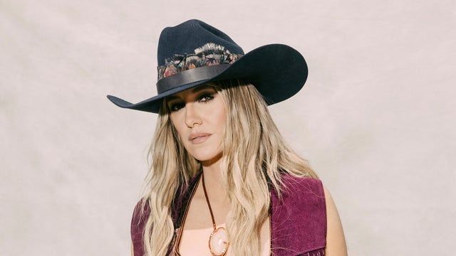 Lainey Wilson: Country's Cool Again 2024 (Lubbock) | United Supermarkets Arena