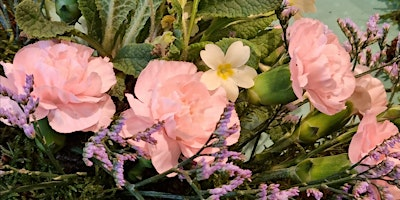 Spring & Mothers Day Living Wreath Workshop with The Gardening Lady | Gardening Lady Studio