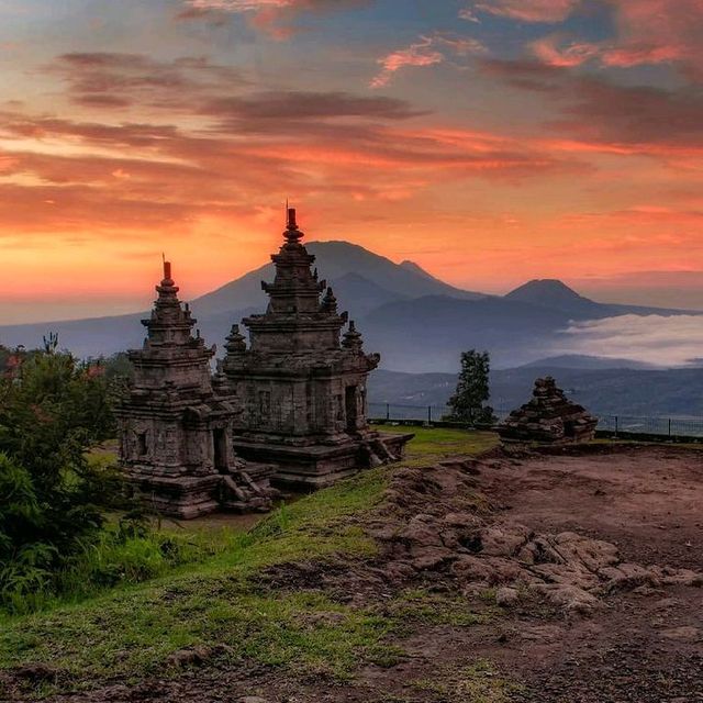 GEDONG SONGO TEMPLE, SEMARANG