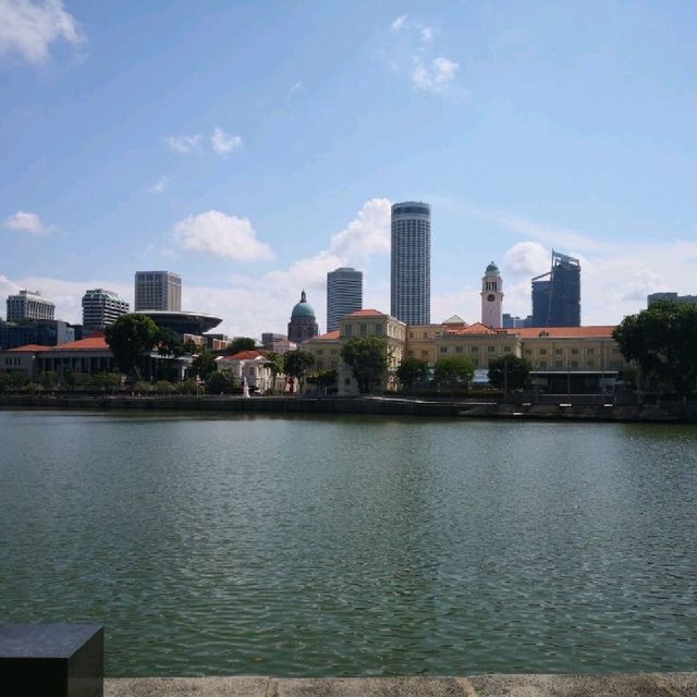 Singapore city skyline 