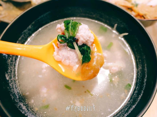 แนะนำร้านอิ่มอร่อยจบในจานเดียวที่สยาม
