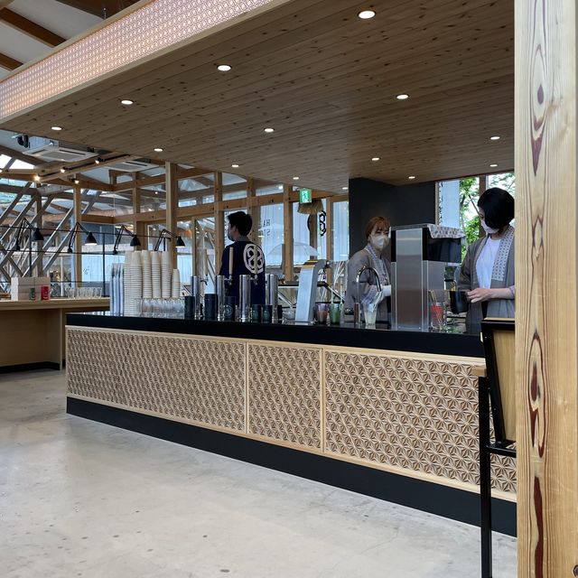 visonに行くならココのカフェも見逃せない😳
