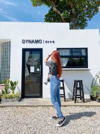 คาเฟ่ริมทาง ร้าน Dynamo.coffeebar ☕️
