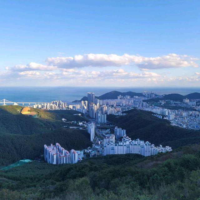 부산을 한눈에 담을 수 있는 황령산 전망대