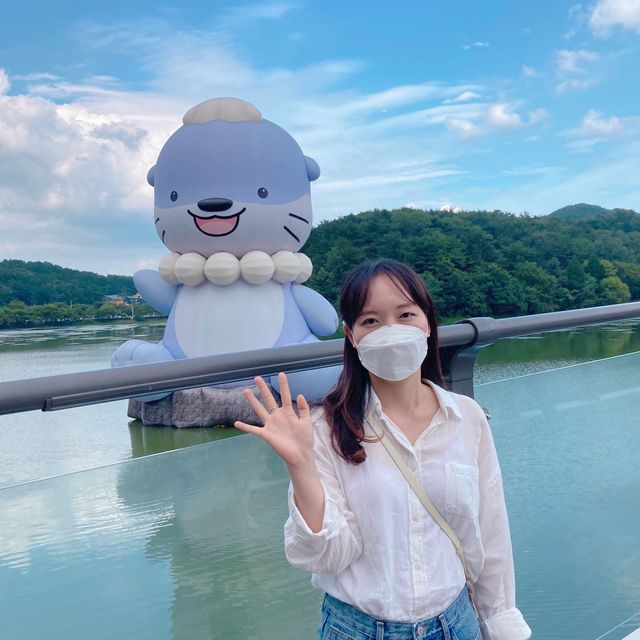 진주 금호지에는 귀염둥이 마스코트 하모🦭가 있어요!