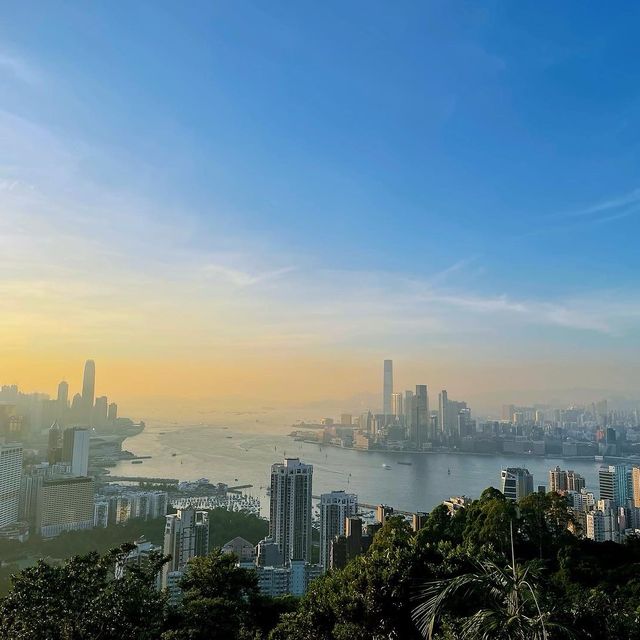 紅香爐峰😎日落🌄打卡熱點