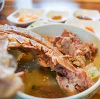 줄서서 먹는 맛집, 제주 향토음식점 '넉둥베기'
