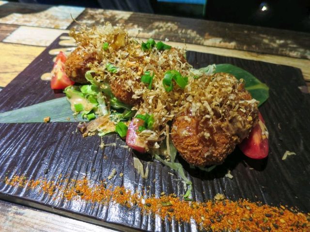 屯門金牌日式炸乳鴿