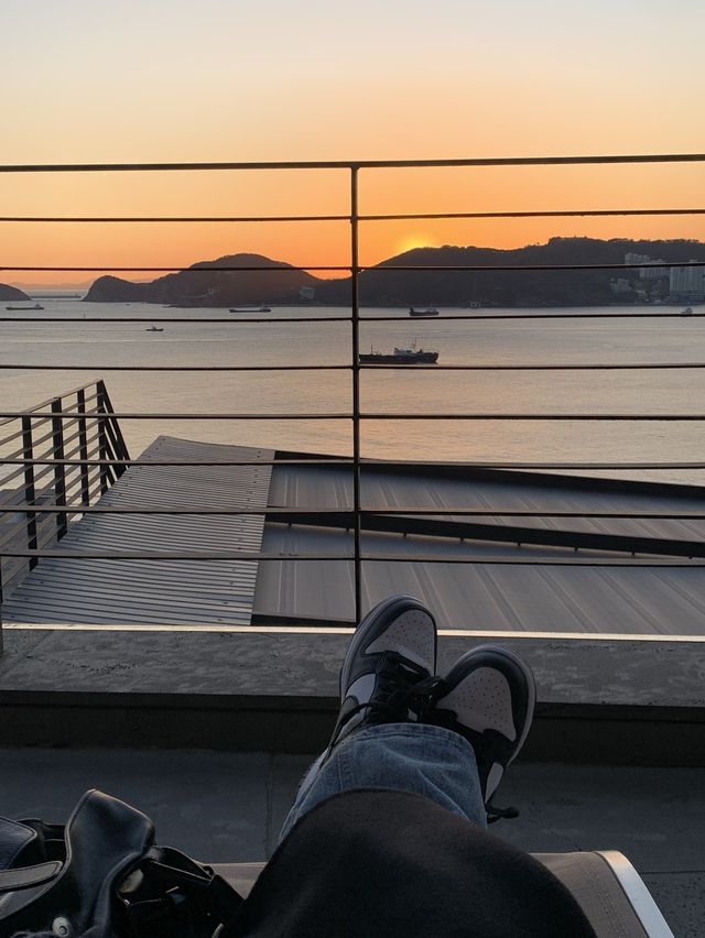 [부산] 노을은 항상 감동이지만 흰여울길에서 보면 더 ..!🥺🧡