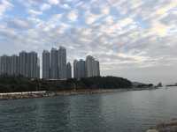 Stroll along  Tseung Kwan O Promenade 🤩🤩