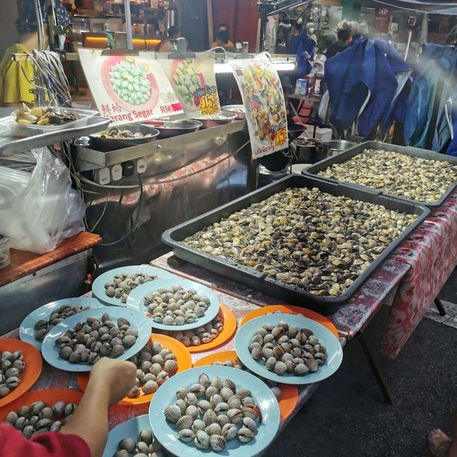 Delicious Seafood at Jonker Night Market 