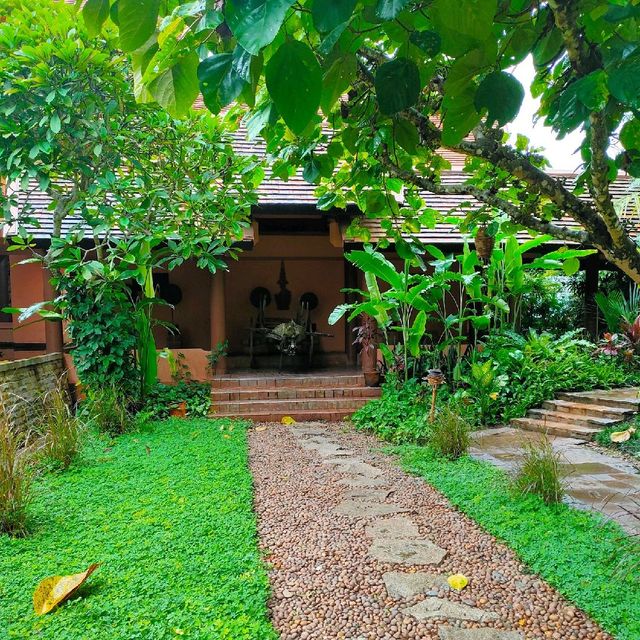 Anantara Golden Triangle Elephant Camp 