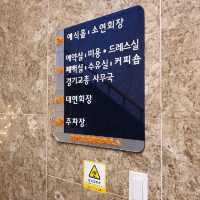 팔달공원 인근에 있는 '경기교총웨딩하우스'