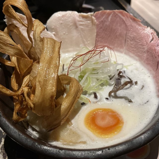 廣受好評的日式傳統拉麵🍜