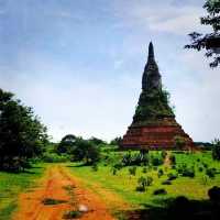 พระธาตุฝุ่น แขวงเชียงขวาง