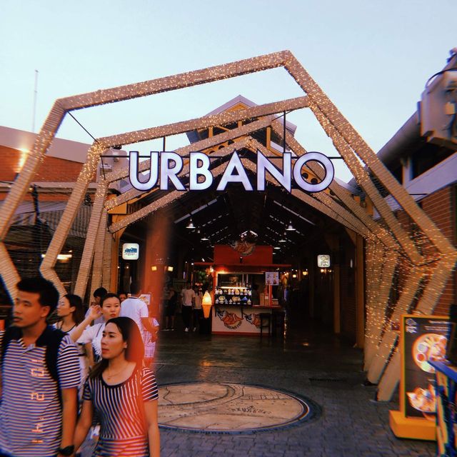 Asiatique the riverfront