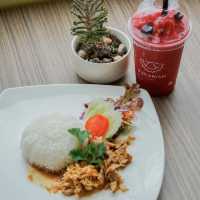 Durinism Cafe Si Racha ทุเรียนคาเฟ่ ทุเรียนสด