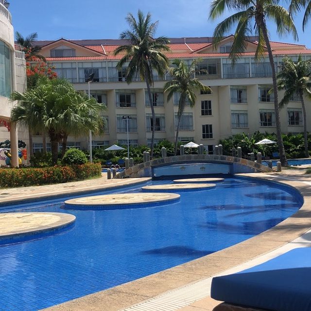 Getaway to Yalong Bay Sanya