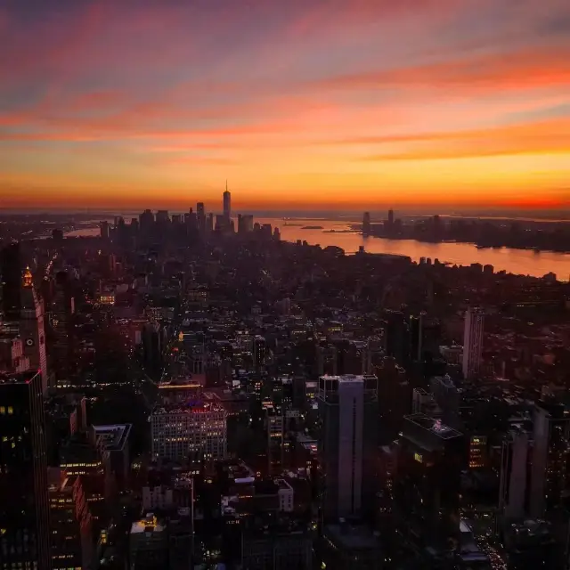 Empire State Building Observation Deck | A breathtaking New York sunset spot you can't miss