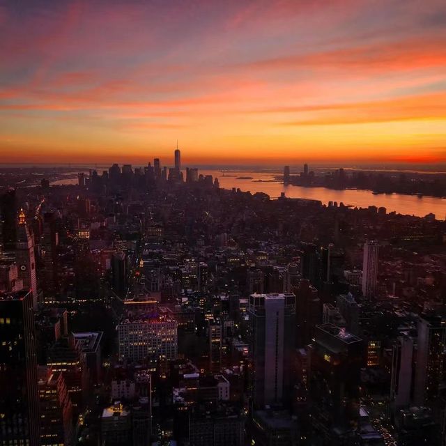 Empire State Building Observation Deck | A breathtaking New York sunset spot you can't miss