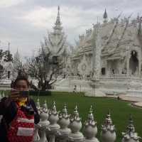 Wat Rong Khun (White Temple)