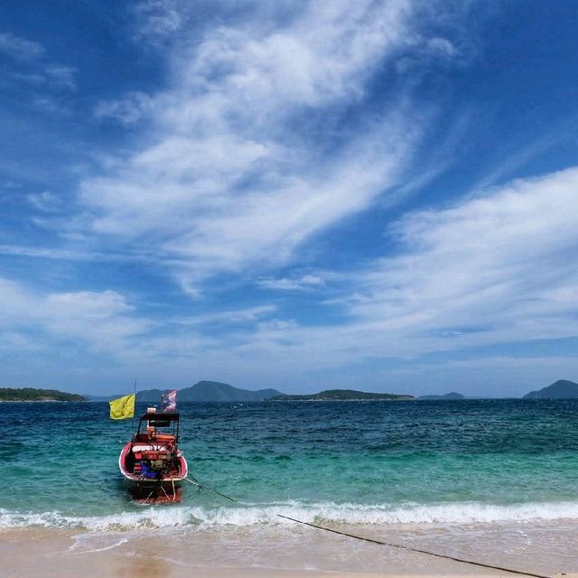 วัดที่ 15 วัดเกาะแก้วพิสดาร จ.ภูเก็ต