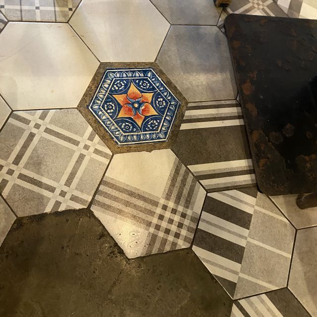 位於銅鑼灣的英式餐廳 - Brick Lane