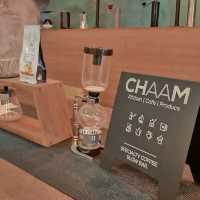  Chaam.ptya คาเฟ่สวย เลียบหาดพัทยา