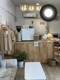 Otis Café
