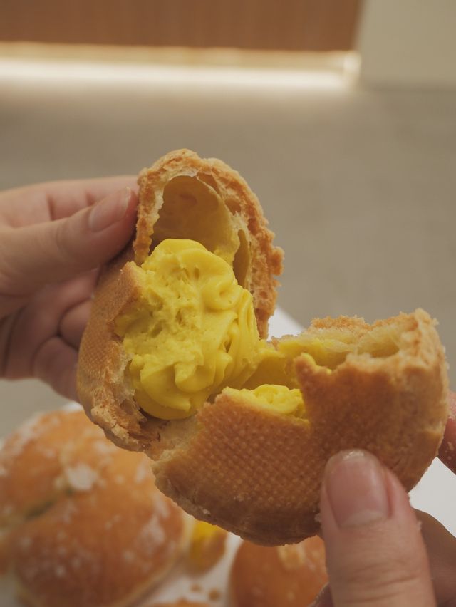 可愛的泰式甜品，必吃榴槤和冬蔭功  