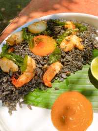 Black Mamba & Pad Krapao Croquettes 🦐
