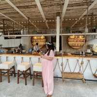 บันทึกเที่ยว @ The Lunar Beach House 