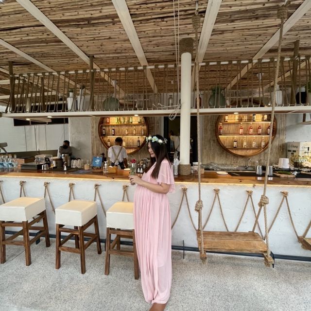 บันทึกเที่ยว @ The Lunar Beach House 