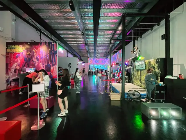 HeadRock VR Indoor Theme Park Singapore