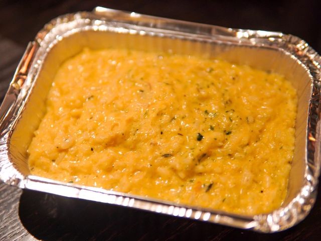 藍芝士pizza!