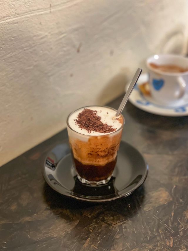 [망원동] 그냥 지나치면 섭섭한 곳☕️
