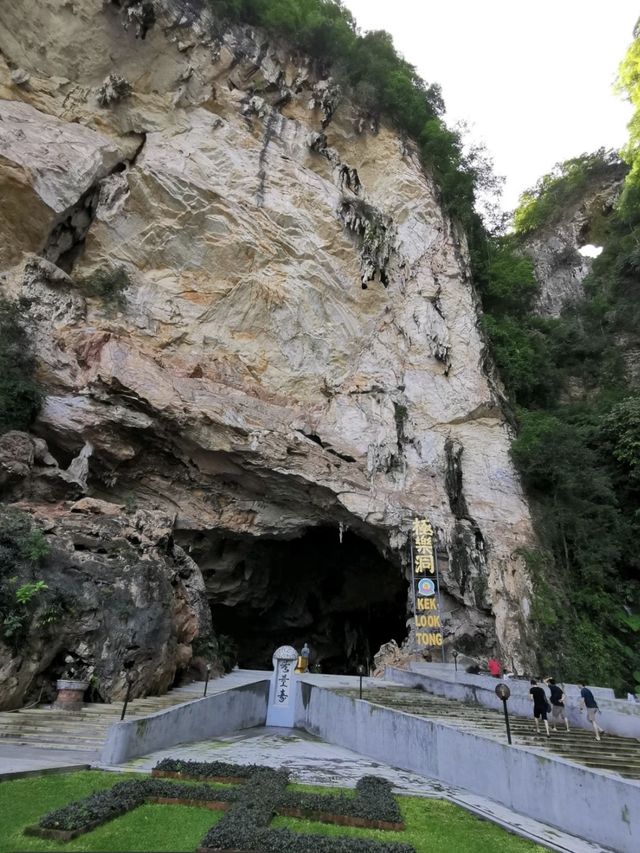 Kek Lok Tong, Ipoh