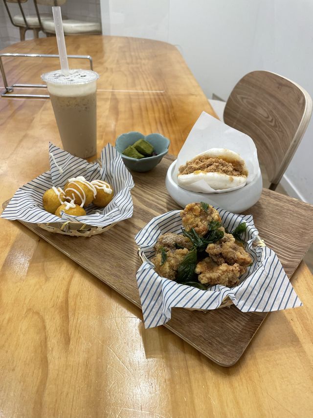 📍哥哥添飯•妹妹泡茶 (觀塘)